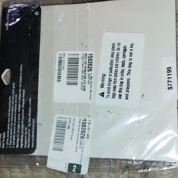 Weed Be Good Face & Body Jewels - Picture 3 of 3